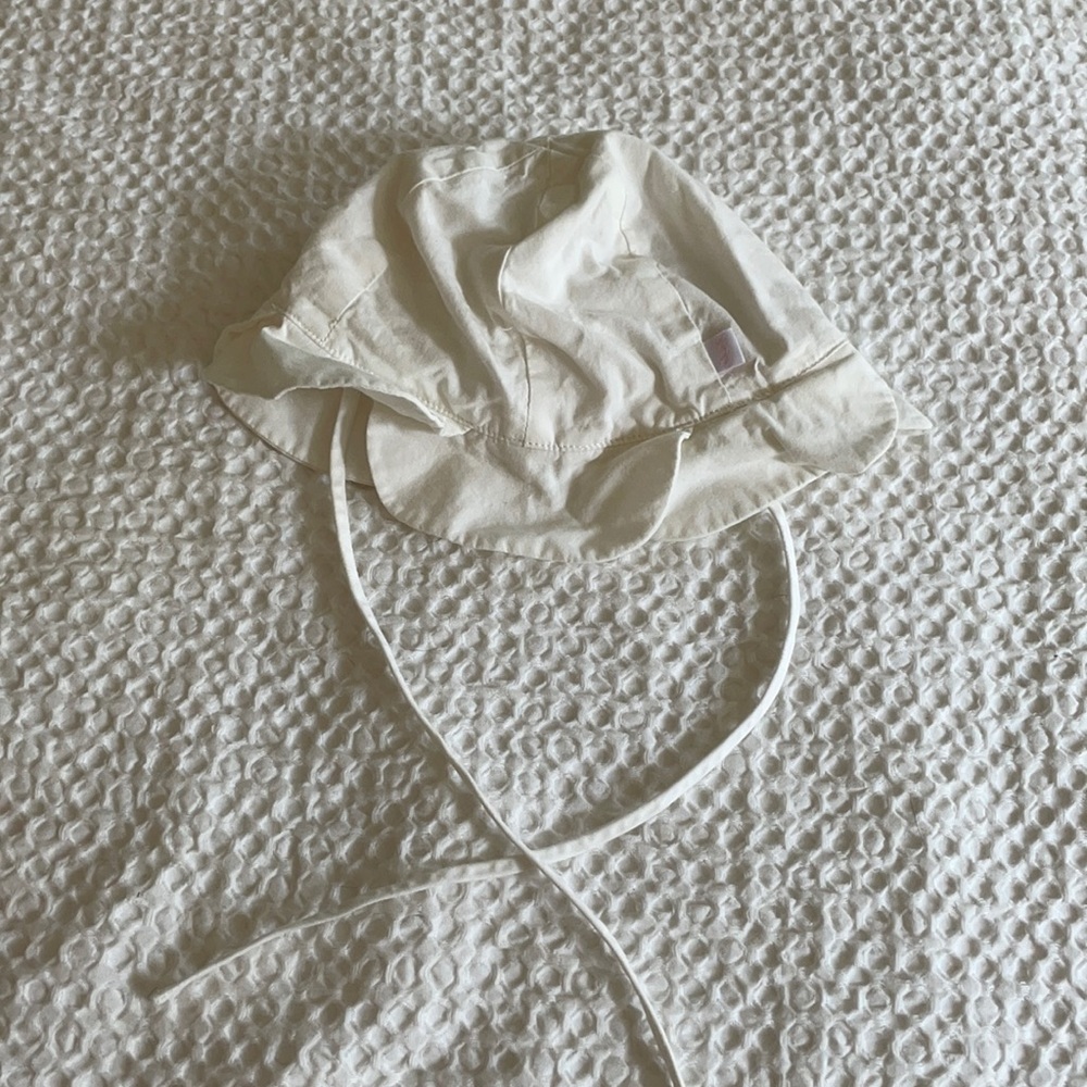 Jacadi infant white sun hat 3 months